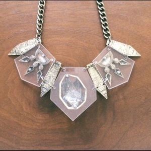 Jewelry - Isla Translucent Necklace🤩 Jewelry - Isla Translucent Necklace🤩